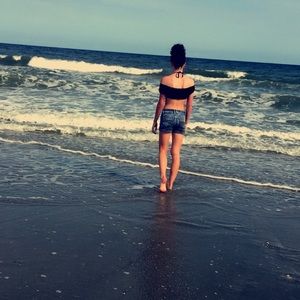 Meet your Posher, Ava